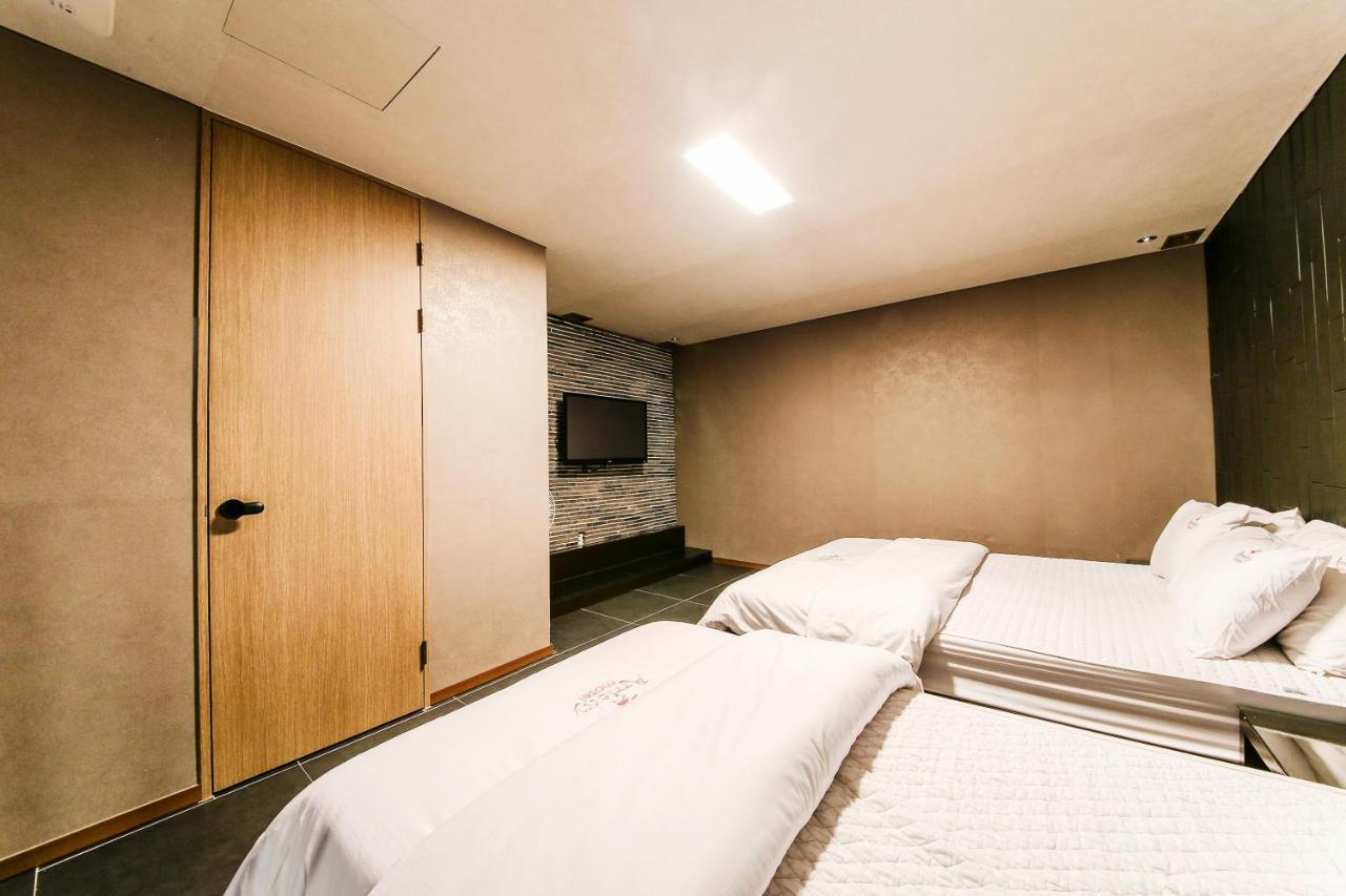 Gyeongju Arrietty Motel Exteriör bild
